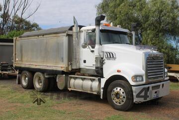 Mack 2016   Trident CHMR