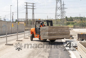 AUSA C251HX4 ROUGH TERRAIN FORKLIFT - 2024 - 3.7m TRIPLEX - ALL STOCK MUST GO!