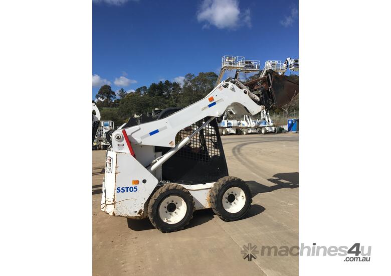 2018 JCB 135HD Skidsteeer Loader 