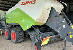 Claas Quadrant 3300 Square Baler Hay/Forage Equip Claas Quadrant 3300 Square Baler Hay/Forage Equip