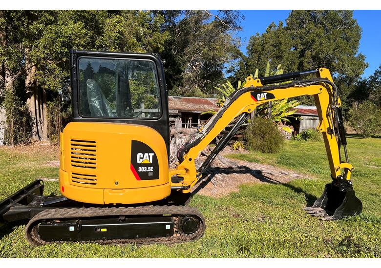 CAT 303.5 Mini Excavator