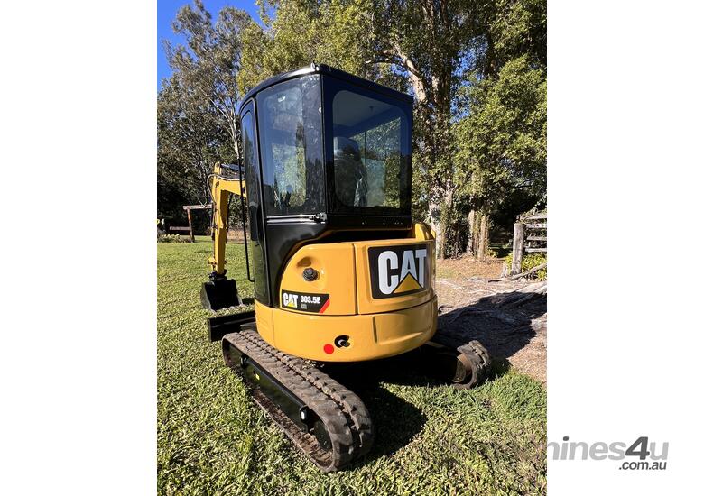 CAT 303.5 Mini Excavator