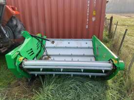 Hustler Bale Feeder - picture0' - Click to enlarge