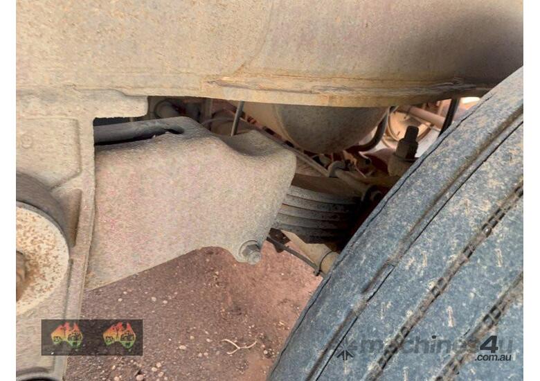 caption (9006) Dolly set for side tippers