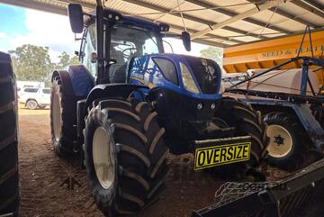 2017 NEW HOLLAND T7.230 CVT FWA TRACTOR