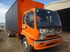 Isuzu / FTR850 / Curtainsider - picture0' - Click to enlarge