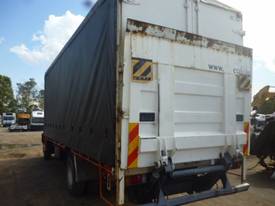 Isuzu / FTR850 / Curtainsider - picture1' - Click to enlarge