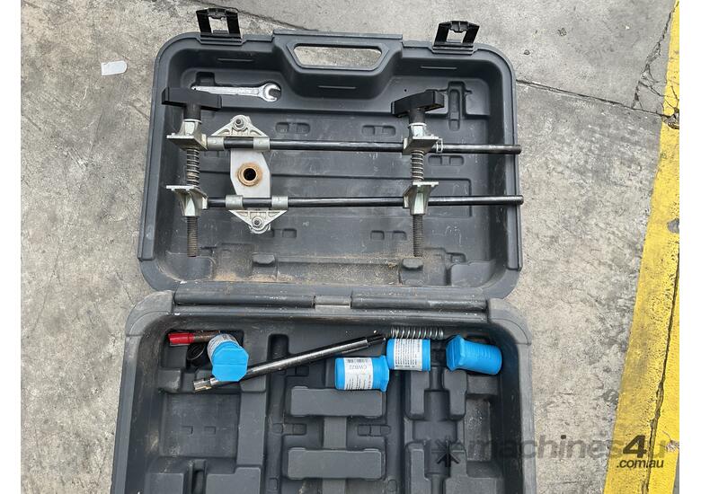 Clamp Drill/Router Gauge