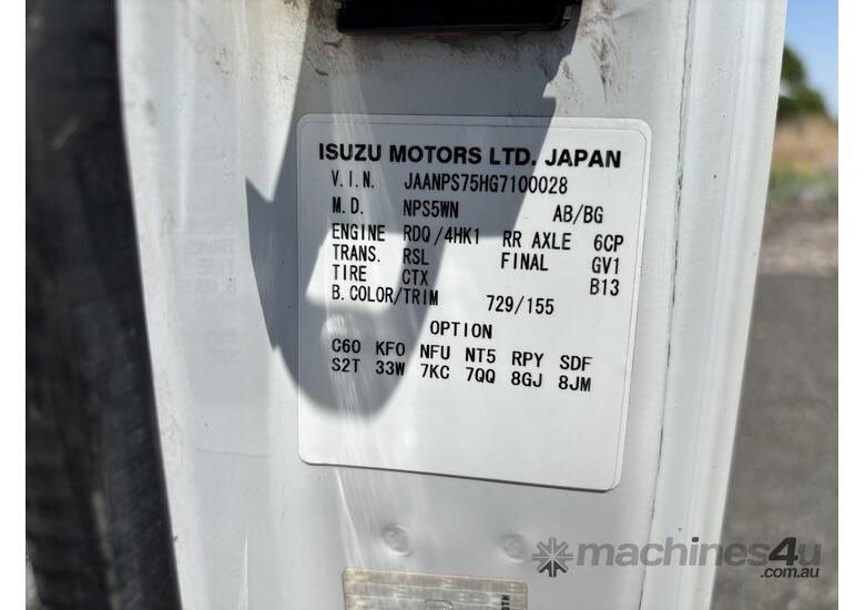 2016 Isuzu NPS   4x4 Crane Truck