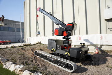 Almac TJ-Crane 1060 Crawler Carrier - 990kg Capacity
