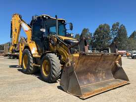 2018 Caterpillar 432F 4x4 Backhoe - picture1' - Click to enlarge