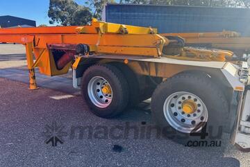 Trailer Skell Tipping Boomerang 2016 Ex-govt Sliding deck 3.5 turn table 1TZZ300 SN1811