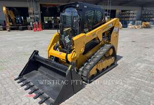 CAT 239D3 Compact Track Loader
