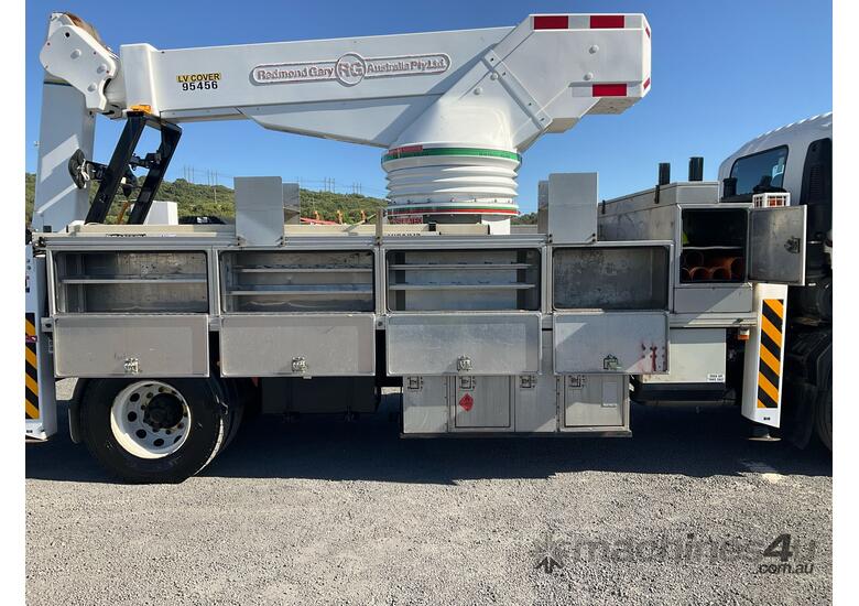 2008 Isuzu FVD1000 Day Cab EWP