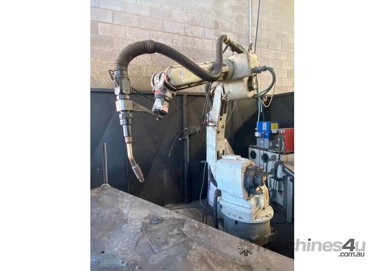 Motoman Robotic Welding Cell