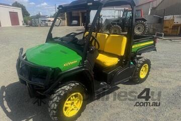 John Deere   865M Atvs Gators