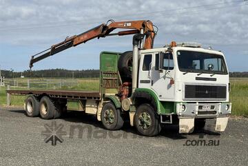 1983 INTERNATIONAL T2670 TILT TRAY TRUCK