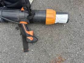 STIHL BR700 Backpack Blower - picture2' - Click to enlarge