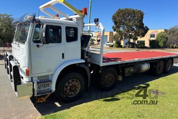 Truck Iveco Acco 8x4 9m tray 2010 255000km 1IXJ012 SN1835