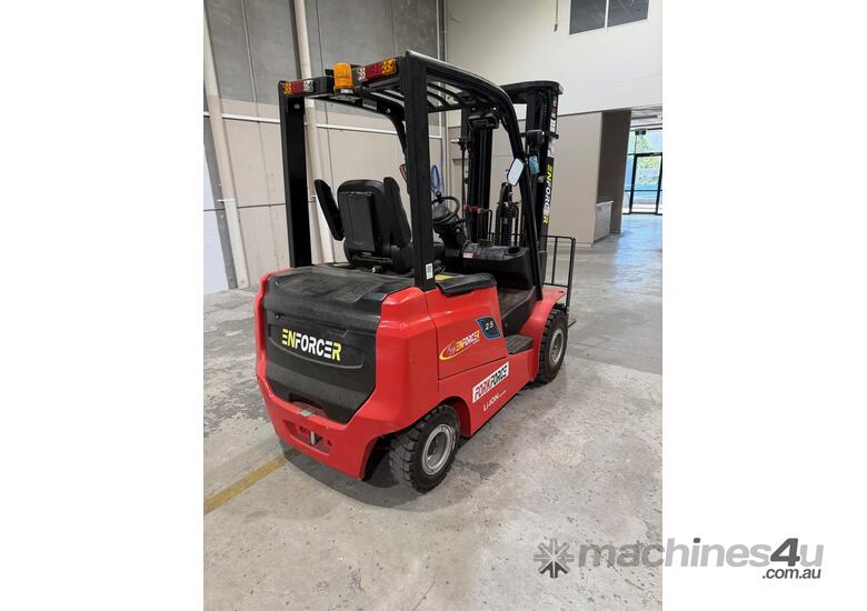 Forklift Forkforce Enforcer XE25