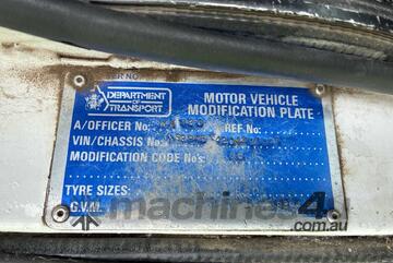 1993 Scania P113M Table Top (Day Cab)