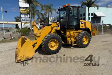 Caterpillar 2015   910K