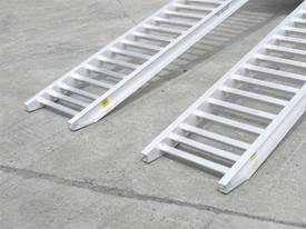 4.0 Ton Aluminium Loading Ramps suit steel tracks - picture1' - Click to enlarge