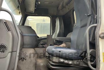 Volvo   FM9 Table Top