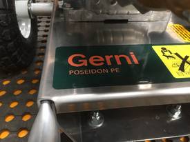 Gerni Poseidon Pressure washer - picture1' - Click to enlarge
