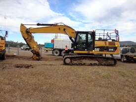 Caterpillar 324DL Excavator , 2010 ,One owner - picture0' - Click to enlarge