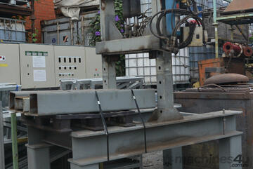 Large fabricated hydraulic press