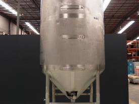 Stainless Steel Mixing Tank - Capacity 4,000 Lt. - picture0' - Click to enlarge