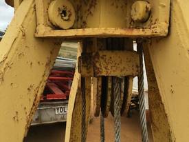 Crane 2-Rope Grapple - picture2' - Click to enlarge