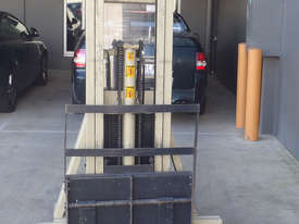 Crown Walkie Stacker - PRICE REDUCED! - picture2' - Click to enlarge