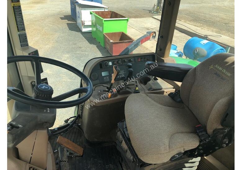 caption John Deere 7820 Tractor