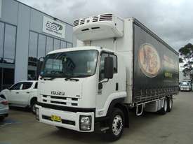 Isuzu FVL1400 Curtainsider Truck - picture1' - Click to enlarge