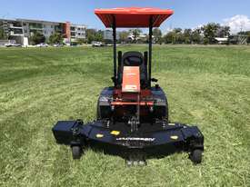 JACOBSEN TURFCAT 628D 4WD OUTFRONT - picture1' - Click to enlarge