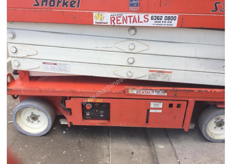 caption SNORKEL SCISSOR LIFT 8M METRE S2646