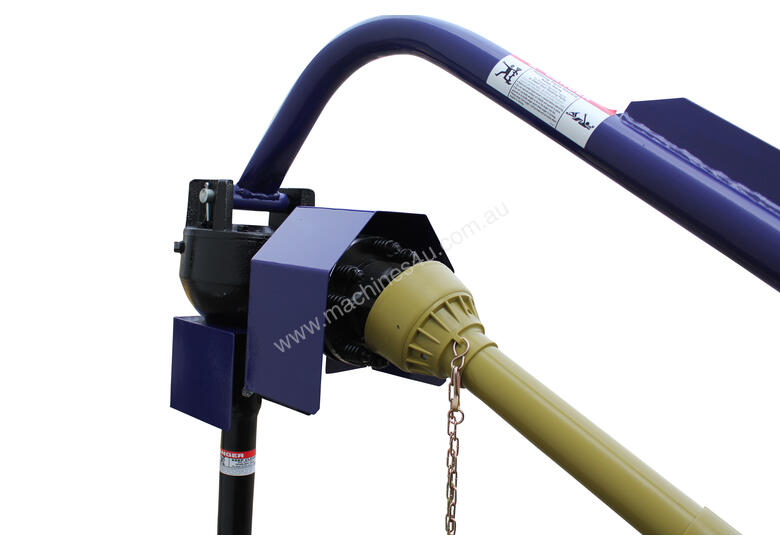 caption TRACTOR POST HOLE DIGGER PTO 3 POINT LINKAGE 50HP WITH SLIP CLUTCH