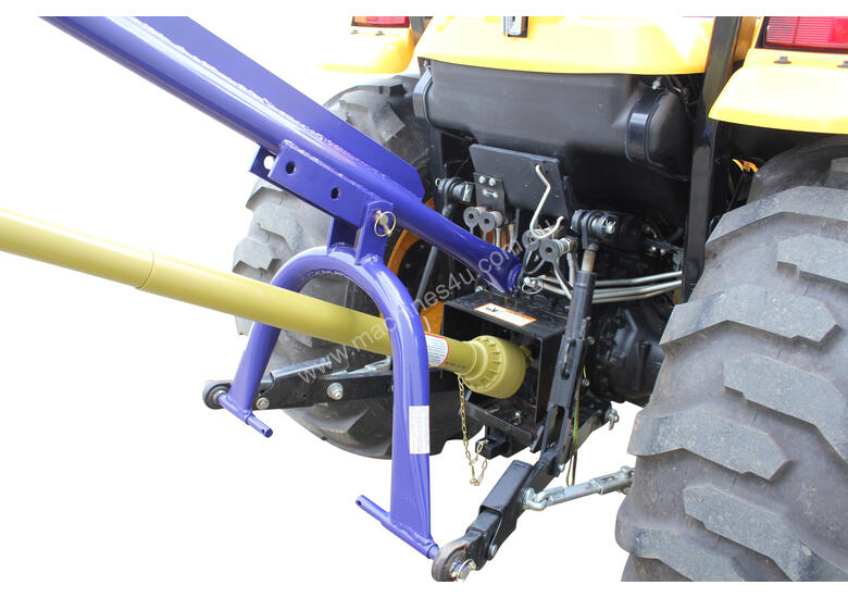 caption TRACTOR POST HOLE DIGGER PTO 3 POINT LINKAGE 50HP WITH SLIP CLUTCH