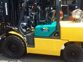 Komatsu Forklift 4 Ton 4000mm Lift Height Side Shift $19000+GST Negotiable - picture0' - Click to enlarge