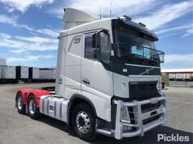 2015 Volvo FH13 - picture0' - Click to enlarge