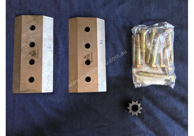 Used vermeer VERMEER NEW KIT 153175010 WOOD BUSH CHIPPER KNIFE KIT