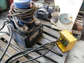 hydraulic power pack - picture0' - Click to enlarge
