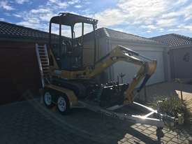 Cat 301.4c, 3 buckets and trailer  - picture0' - Click to enlarge