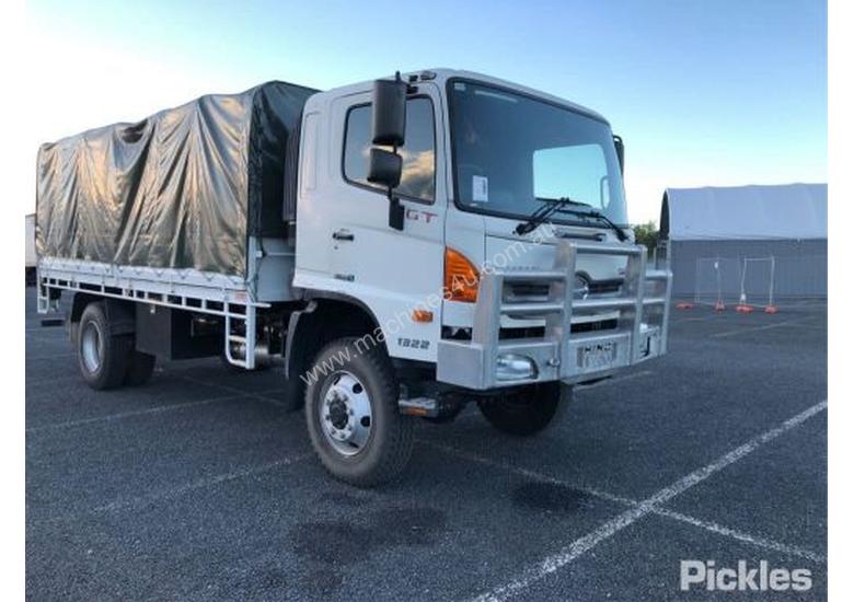 caption 2012 Hino 500-GT 1322