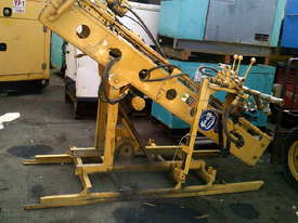 jacro 200 drill mast and stand , - picture0' - Click to enlarge