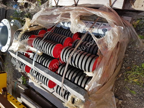 Set of 8 impact Rubber Roller conveyor rollers 125mm diameter 300mm wide