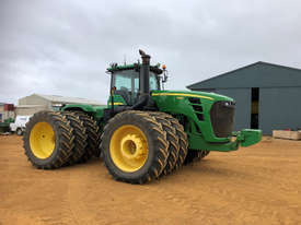 John Deere 9530 FWA/4WD Tractor - picture1' - Click to enlarge