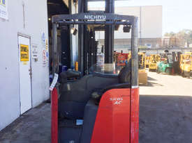 1.6T Battery Electric Sit Down Reach Truck - picture1' - Click to enlarge